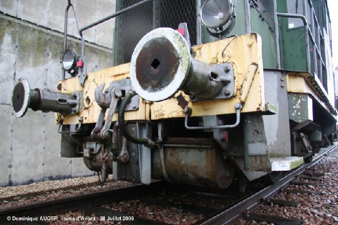 Y 6200 ex SNCF 03 reduit.JPG