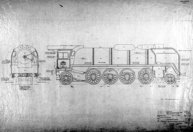 05-180 703 peintures et inscriptions.jpg