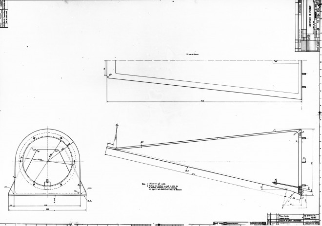 support de phare 10-3134 924.jpg